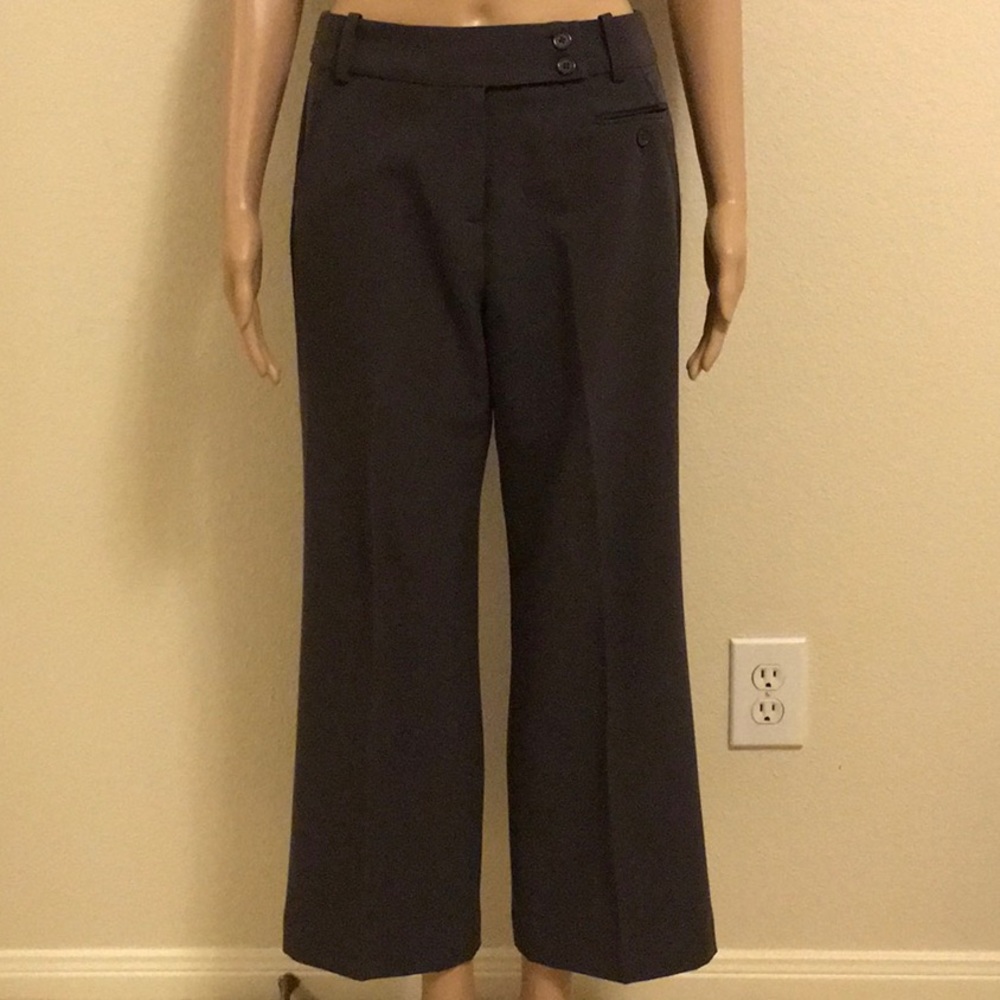 NWOT wide leg dress pants petite run small